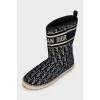 Textile ugg boots with signature print