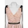 Fitted dress with sequins and lace