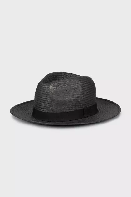 Braided hat with ribbon