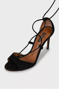 Suede sandals with ties