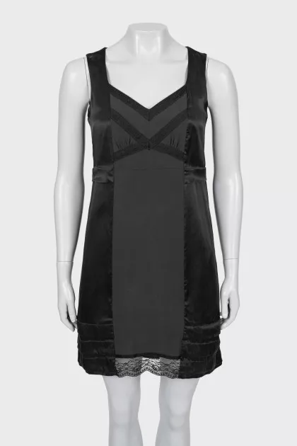 Silk dress decorated with lace