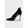 Pointed toe suede shoes