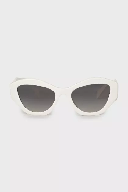 White sunglasses
