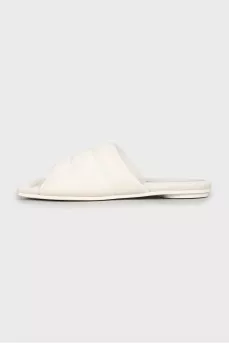 Textile white slippers with tag