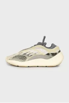 Men's Yeezy 700 V3 sneakers