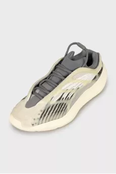 Men's Yeezy 700 V3 sneakers