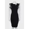Bodycon dress with ruffled sleeves