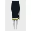 Ribbed skirt with side slit
