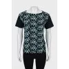 T-shirt with floral patches