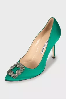 Shoes Hangisi