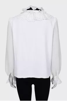 White blouse with decor