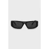Rectangular sunglasses with logo