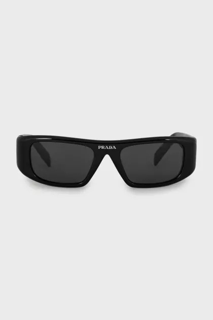 Rectangular sunglasses with logo