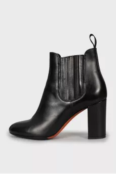 High-heeled leather ankle boots