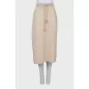 Woolen skirt with a belt