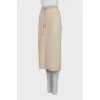 Woolen skirt with a belt