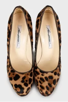 Animal print leather shoes