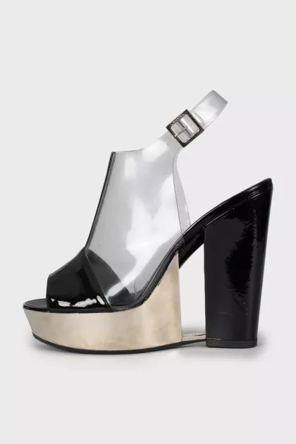 Patent sandals with transparent inserts