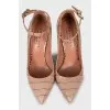 Stiletto heels with embossed leather