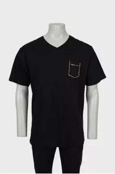 Men's T-shirt with patch pocket