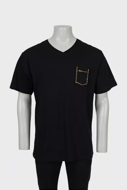Men's T-shirt with patch pocket