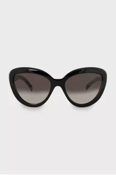 Cat eye sunglasses with logo