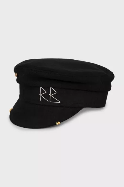 Wool cap with golden decoration