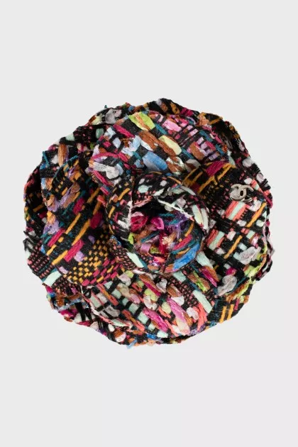 Textile brooch in the shape of a flower