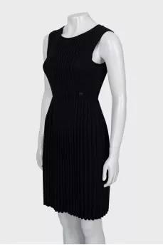 Sleeveless knitted wool dress