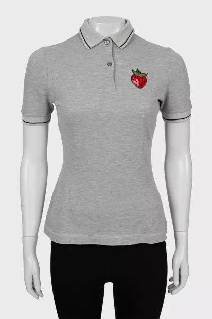 Fitted polo with patch