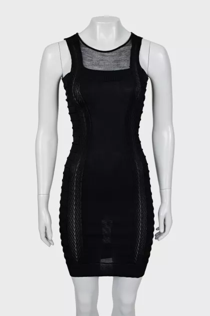 Knitted fitted dress