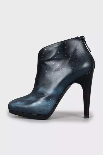 Abstract print square toe ankle boots