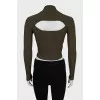 Cropped golf with a slit on the back