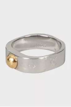Silver ring with signature engraving