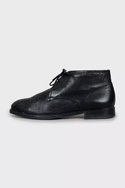 Men's insulated lace-up boots