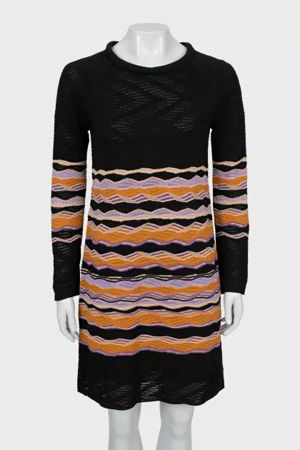 Knitted dress with long sleeves