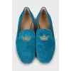 Suede shoes decorated with embroidery