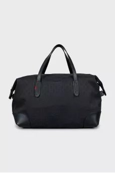 Travel bag in branded print