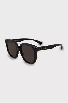 Black cat eye sunglasses