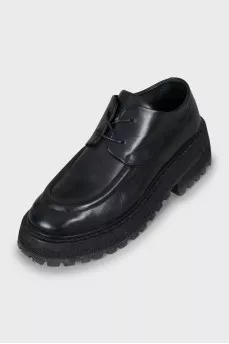 Leather shoes with chunky soles
