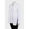 Straight cut blouse decorated with flowers