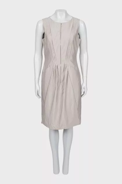 Beige dress with patch pockets