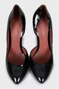 Patent leather high heels