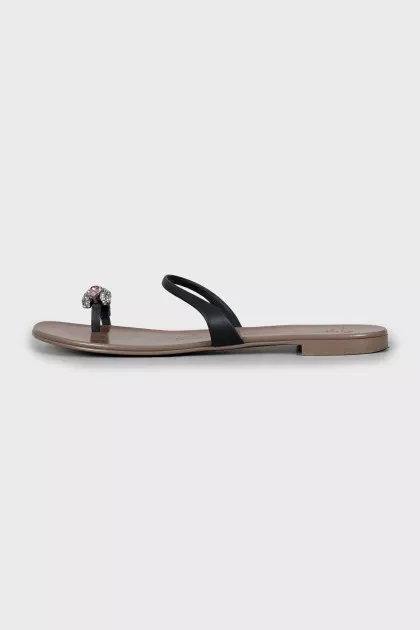 Leather sandals with wooden soles