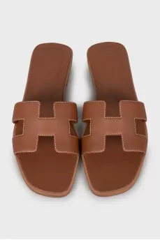 Brown Oran slides