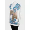 Printed T-shirt with plunging neckline