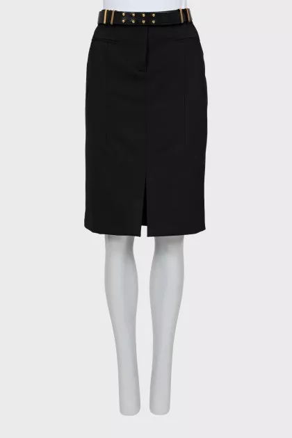 Pencil skirt with leather belt