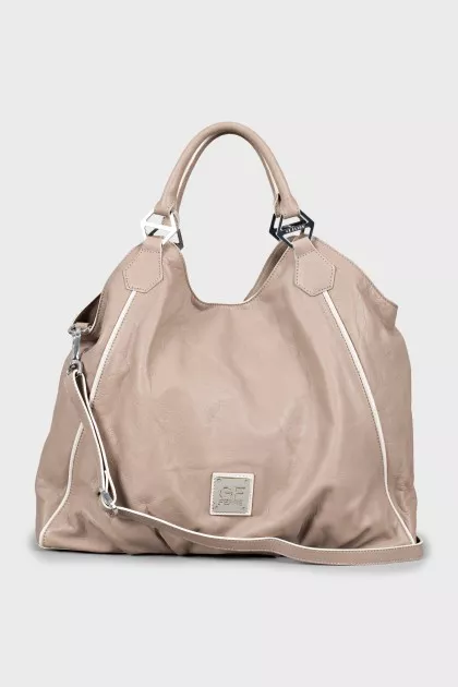 Leather hobo bag with raised seams
