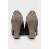 Suede ankle boots with raised seams
