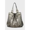 Shopper bag decorated with zippers